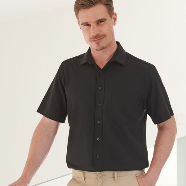 Henbury Henbury Short Sleeve Wicking Shirt H595 Henbury Short Sleeve Wicking Shirt Thumbnail