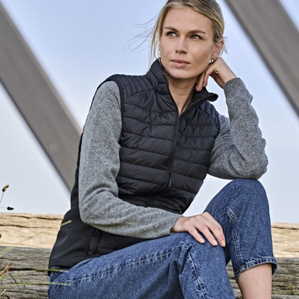Tee Jays Tee Jays Ladies Crossover Padded Bodywarmer T9625 Tee Jays Ladies Crossover Padded Bodywarmer Thumbnail