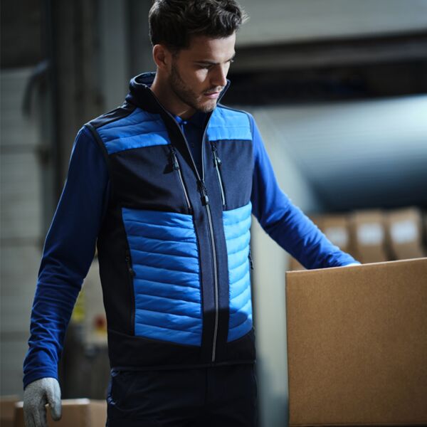 Regatta  Professional E-VOLVE Regatta E-Volve Unisex Thermal Hybrid Bodywarmer RG381 Regatta E-Volve Unisex Thermal Hybrid Bodywarmer Thumbnail