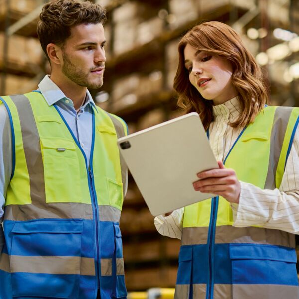 Regatta High Visibility Regatta High Visibility Pro Executive Vest RG464 Regatta High Visibility Pro Executive Vest Thumbnail